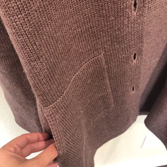Patagonia Women's Cardigan in Brown - Picture 6 of 8